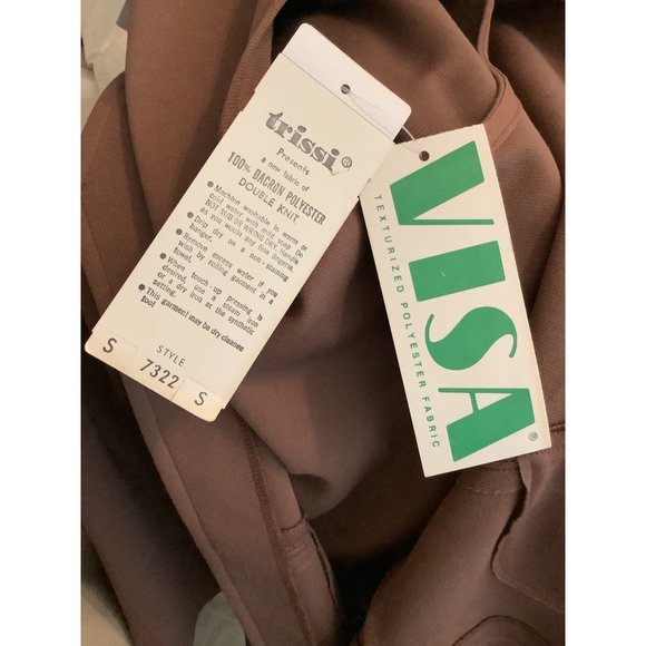 1960's - 1970's Trissi 2 Pc Double Knit Deadstock Vest and Inverted Pleat Skirt - Picture 7 of 12